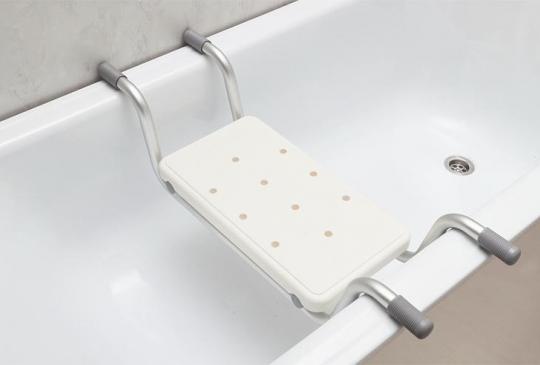 Как правильно подобрать приспособления для ванны?