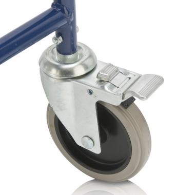 Кресло-каталка для инвалидов с санитарным оснащением Армед H 009B. Плавное перемещение