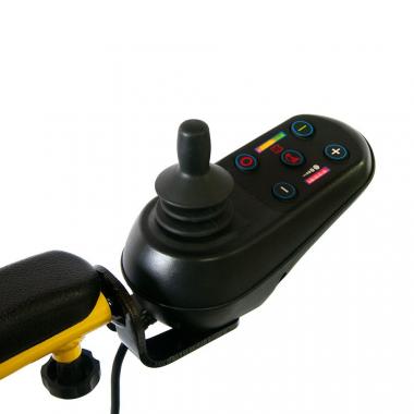 Кресло-коляска c электроприводом для инвалидов с держателем пульта Мега-Оптим FS 127. Контроль управления