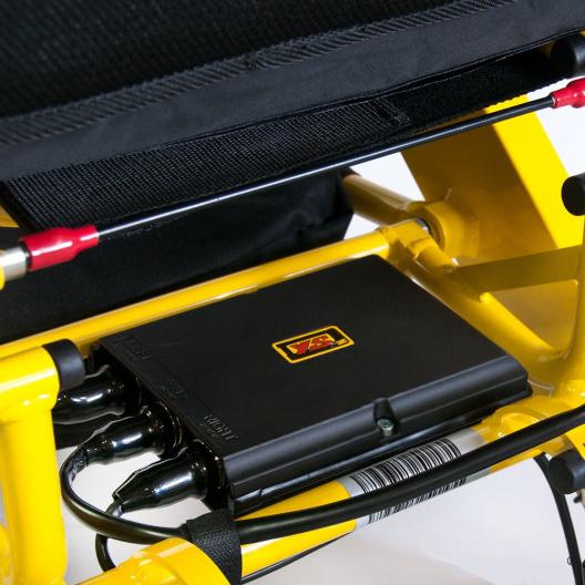 Кресло-коляска c электроприводом и хозяйственным отсеком для инвалидов Мега-Оптим FS127 9