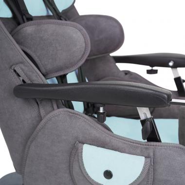 Кресло-коляска для детей с ДЦП Fumagalli Mitico Simple High-low. Продуманная обшивка