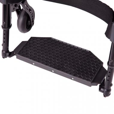 Кресло-коляска  Progeo Active Desing Yoga. Удобное расположение ног